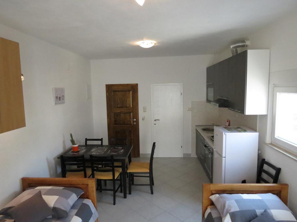 Apartments Ljubicic 포드스트라나 객실 사진